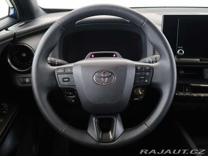 Toyota C-HR 1.8Hybrid,Comfort,CZ,1Maj 2025