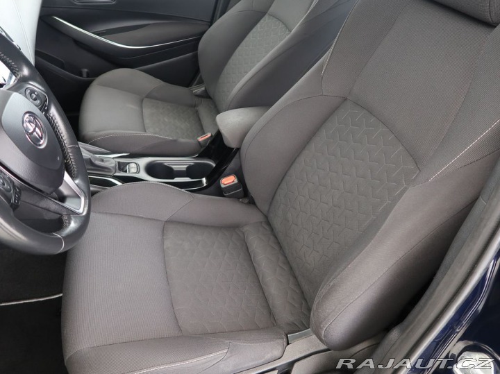 Toyota Corolla 1.8Hybrid,Comfort,72KW,CZ 2021