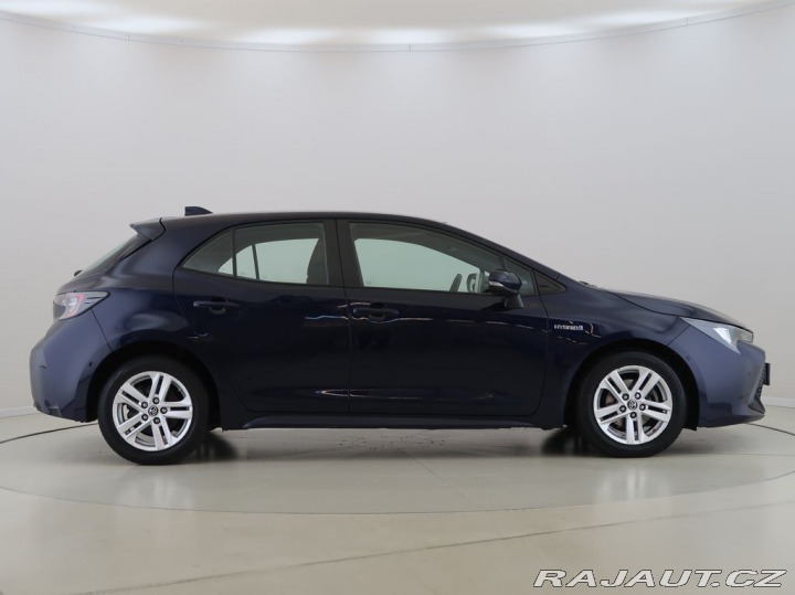 Toyota Corolla 1.8Hybrid,Comfort,72KW,CZ 2021