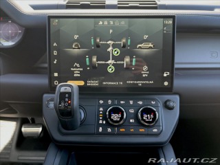 Land Rover Defender 4,4 110 OCTA P635 V8 AWD 2026