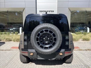 Land Rover Defender 4,4 110 OCTA P635 V8 AWD 2026