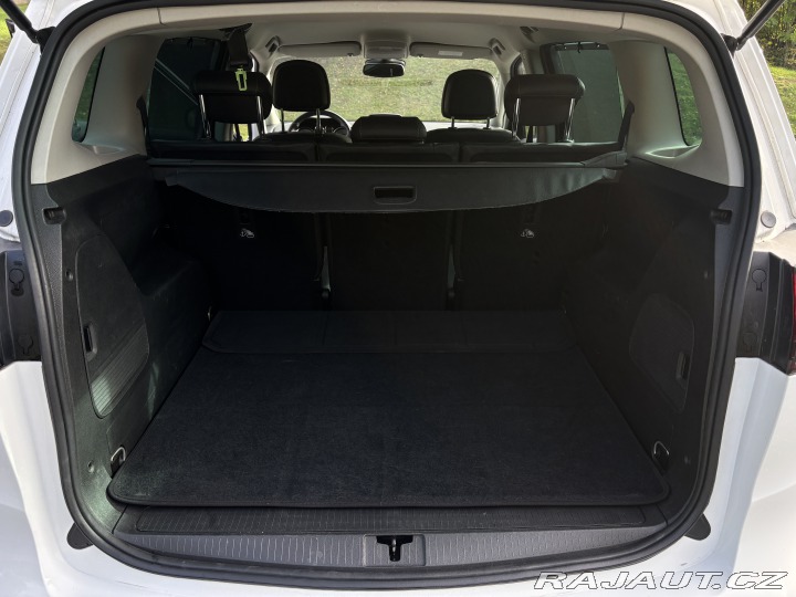 Opel Zafira Serviska ČR P. senzory 2016
