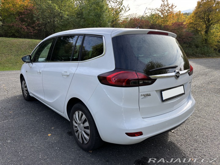 Opel Zafira Serviska ČR P. senzory 2016