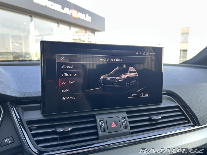 Audi Q5 S line 40 TDI quattro ZÁR 2022
