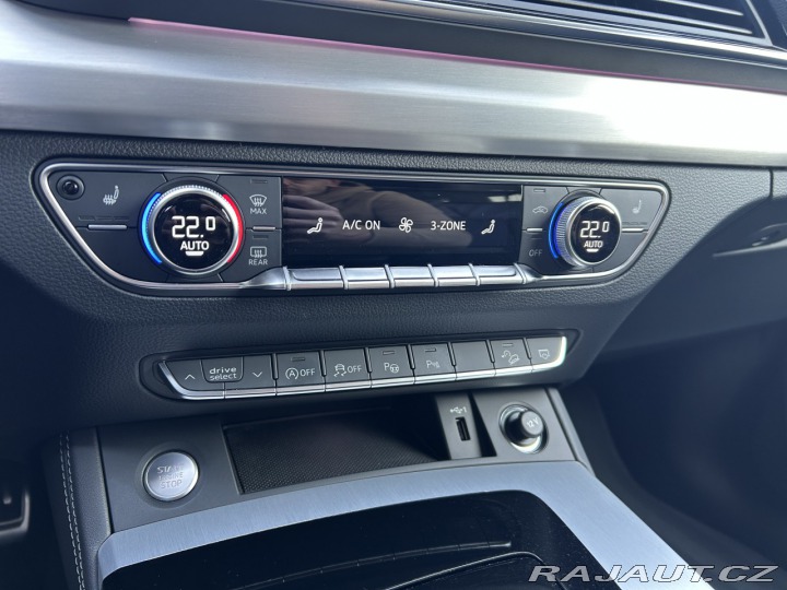 Audi Q5 S line 40 TDI quattro ZÁR 2022