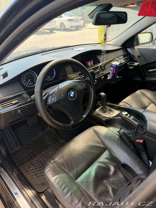 BMW 5 2004