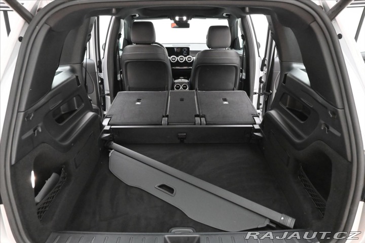 Mercedes-Benz GLB 2,0 220d 140 kW Progressi 2021