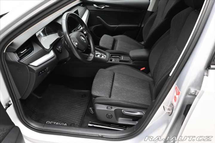 Škoda Octavia 2,0 TDI 110 kW DSG Clever 2023