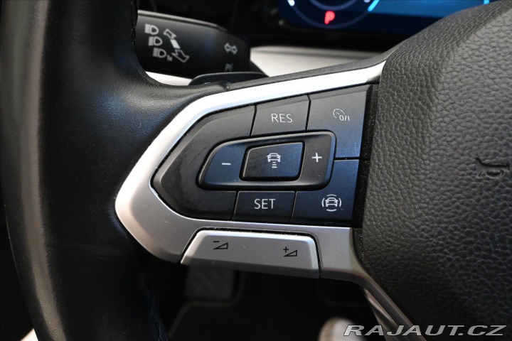 Volkswagen Golf 2,0 TDI 85 kW DSG Life Zá 2022