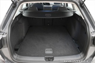 Volkswagen Golf 2,0 TDI 85 kW DSG Life Zá 2022