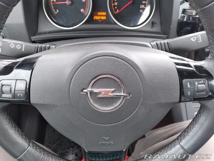 Opel Zafira 1.7 CDTI 7 MÍST KLIMA 2011