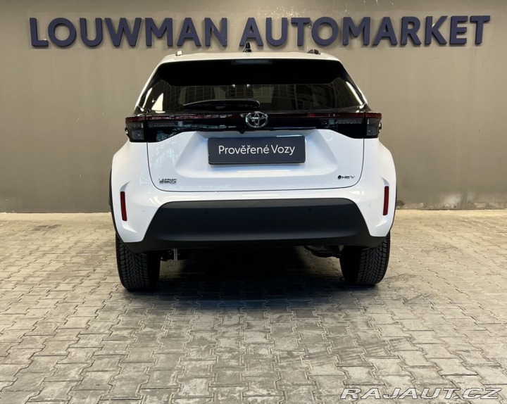 Toyota Yaris Cross 1,5 Hybrid AT Style 2026