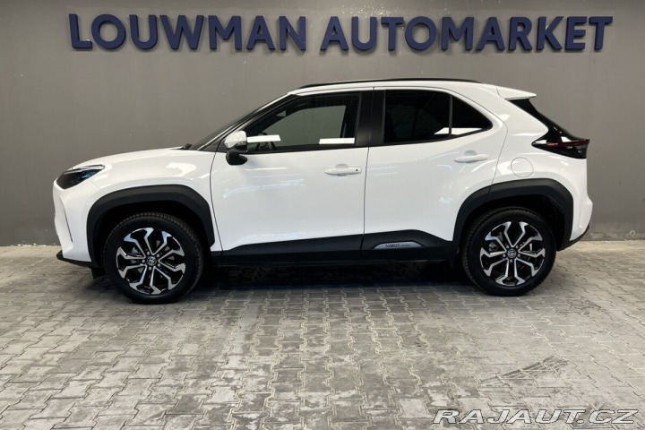Toyota Yaris Cross 1,5 Hybrid AT Style 2026
