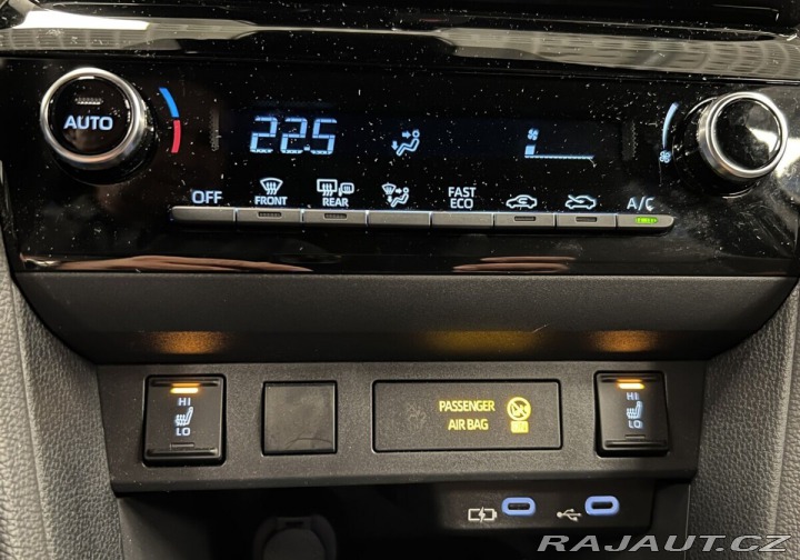 Toyota Yaris Cross 1,5 Hybrid AT Style 2026
