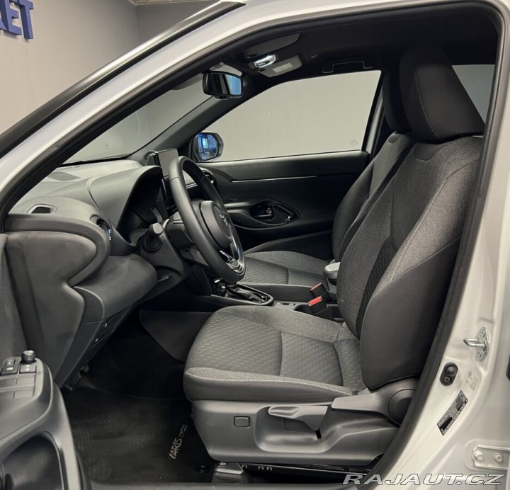 Toyota Yaris Cross 1,5 Hybrid AT Style 2026