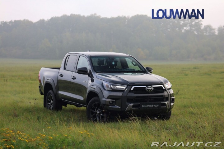 Toyota Hilux AT INVINCIBLE 2026