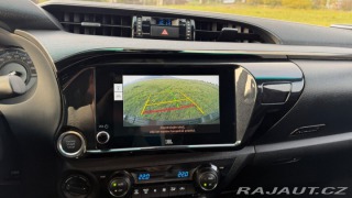 Toyota Hilux AT INVINCIBLE 2026