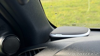 Toyota Hilux AT INVINCIBLE 2026