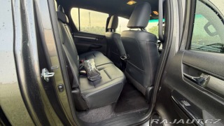 Toyota Hilux AT INVINCIBLE 2026