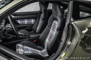 Porsche 911 TURBO 50 YEARS Keramiky P 2025