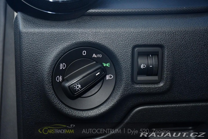 Škoda Fabia 1,0TSi AMB+ VÝHŘEV SED. 2021