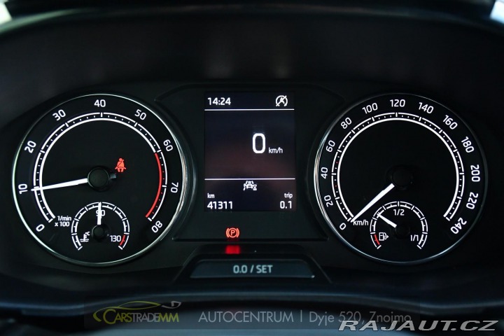 Škoda Fabia 1,0TSi AMB+ VÝHŘEV SED. 2021