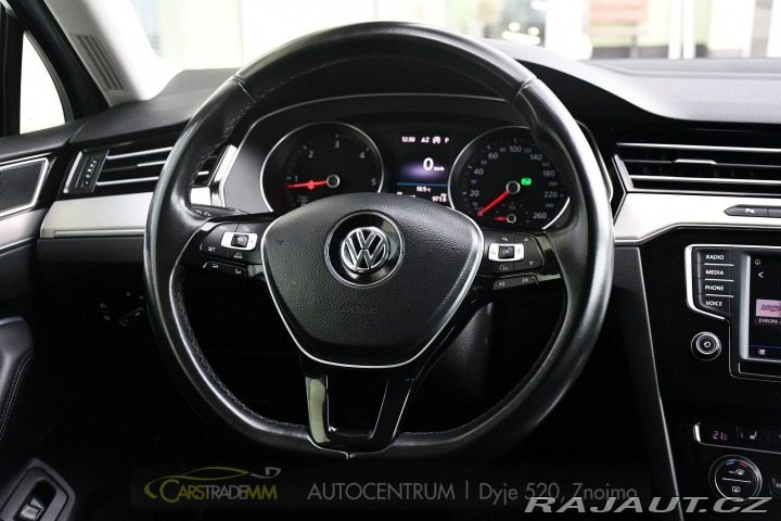 Volkswagen Passat 2,0TDi DSG NAVI 2xKOLA 2017