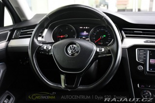 Volkswagen Passat 2,0TDi DSG NAVI 2xKOLA 2017