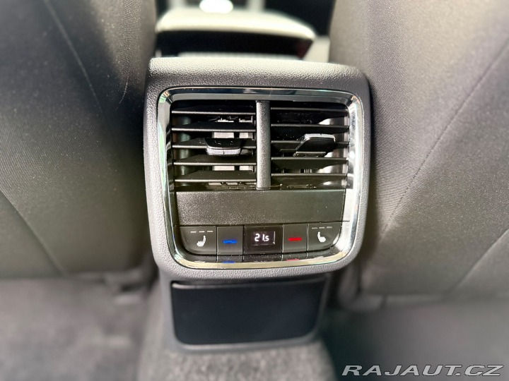 Škoda Octavia 1.5 TSi 110kw-DSG-HEAD UP 2023