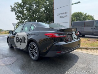 Toyota Camry 2.5 HEV Executive 1800