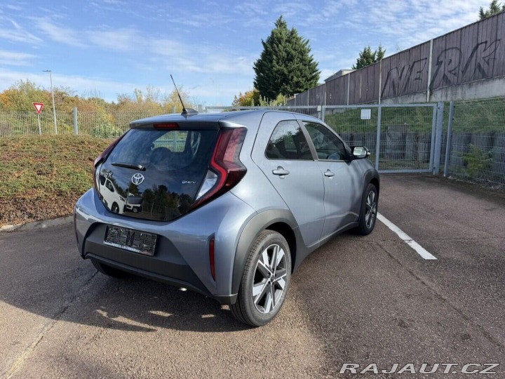 Toyota Aygo 1.5. Hybrid Comfort- akčn 1800