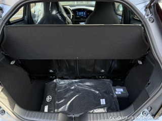 Toyota Aygo 1.5. Hybrid Active - akčn 1800