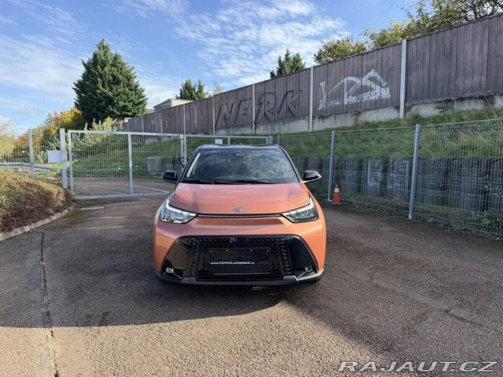Toyota Aygo 1.5. Hybrid Executive - a 1800