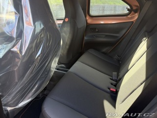 Toyota Aygo 1.5. Hybrid Executive - a 1800