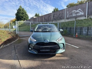Toyota Yaris 1.5 HEV 116 LIMITED výbav 1800