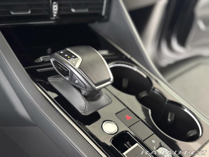Volkswagen Touareg 3,0TDI 210kW*Discover*Vzd 2022