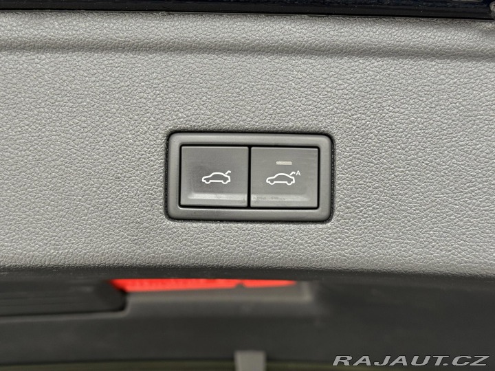 Volkswagen Touareg 3,0TDI 210kW*Discover*Vzd 2022