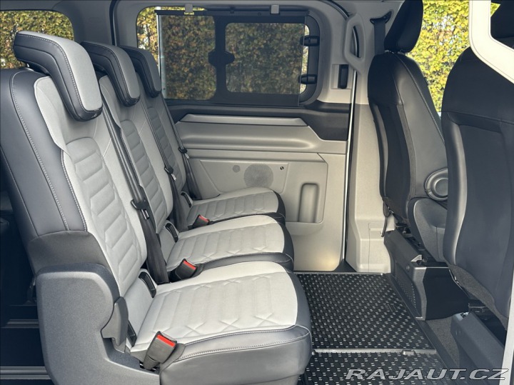 Ford Tourneo Custom 2,0 170PS L2 Titanium X 2026