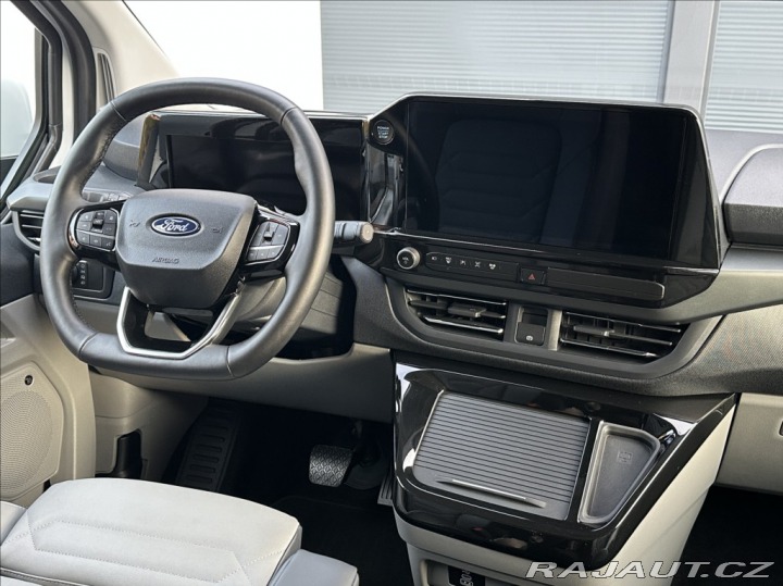 Ford Tourneo Custom 2,0 170PS L2 Titanium X 2026