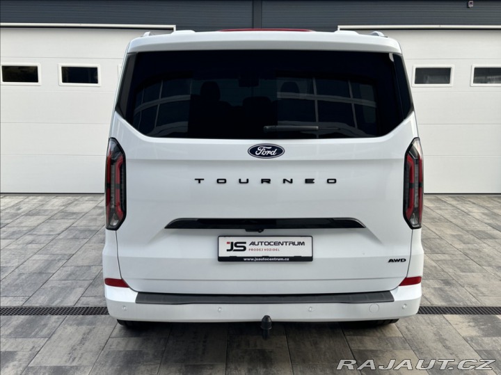 Ford Tourneo Custom 2,0 170PS L2 Titanium X 2026