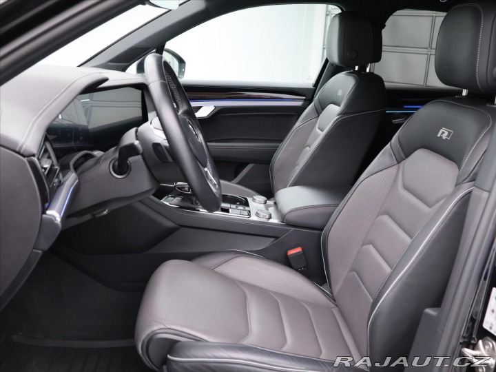 Volkswagen Touareg 3,0 TSI 250 kW 4x4 CZ R-l 2019