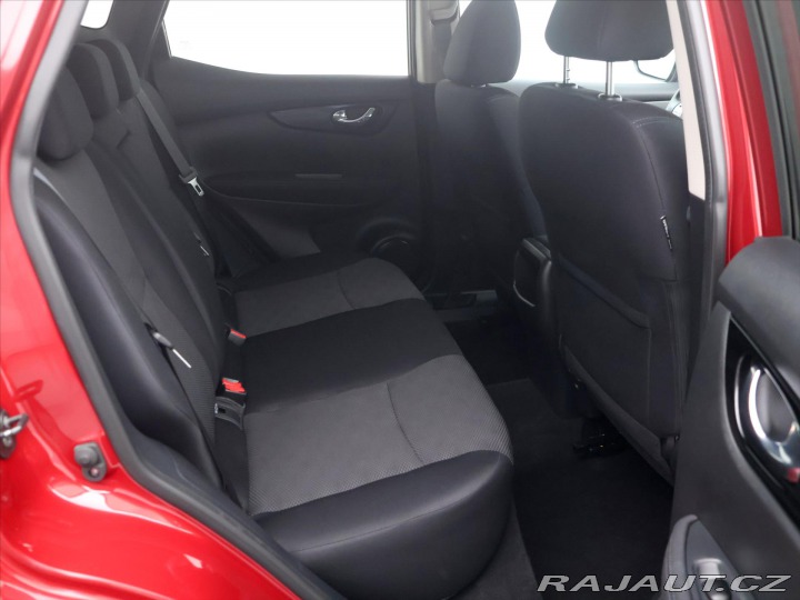 Nissan Qashqai 1,2 DIG-T 85 kW N-Connect 2017