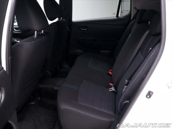Nissan Leaf 110kW N-Connecta 40kWh 2021