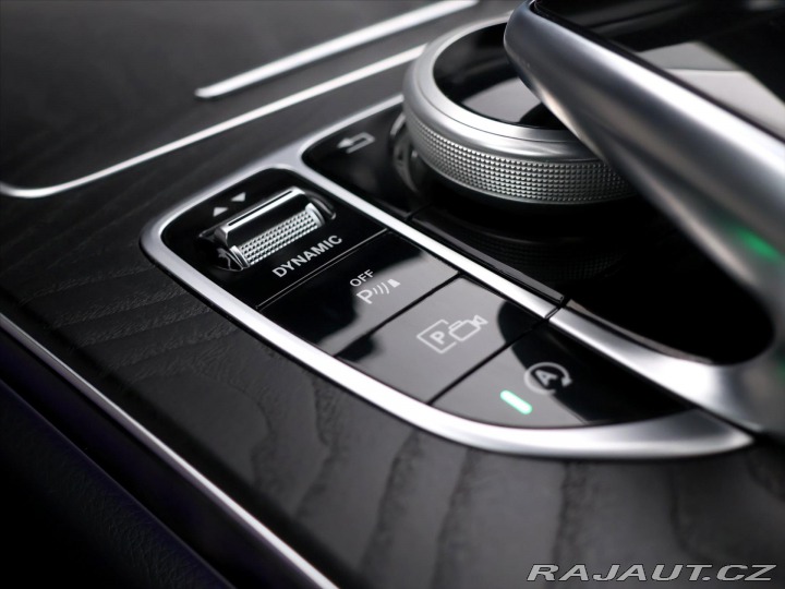 Mercedes-Benz C 3,0 400 245kW 4Matic AMG 2019