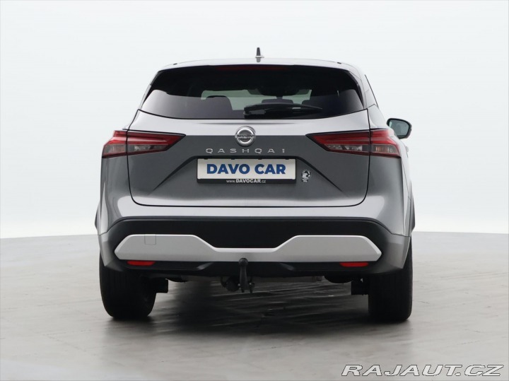 Nissan Qashqai 1,3 T-GDI N-Connecta CZ 2022