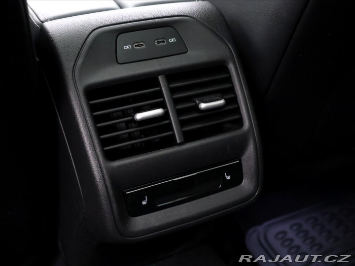 Volkswagen Passat 2,0 TDI 110kW DSG Eleganc 2024