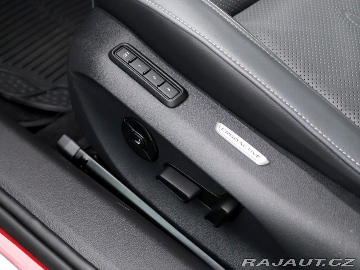 Volkswagen Passat 2,0 TDI 110kW DSG Eleganc 2024