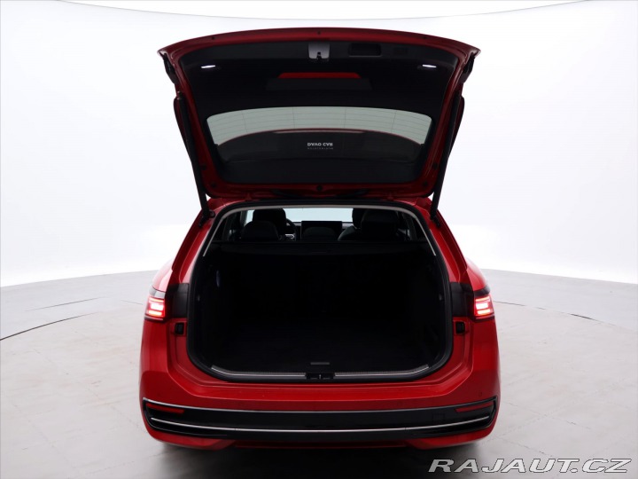 Volkswagen Passat 2,0 TDI 110kW DSG Eleganc 2024