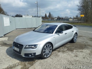 Audi A7 3,0 bitdi 230kw výbava 2012