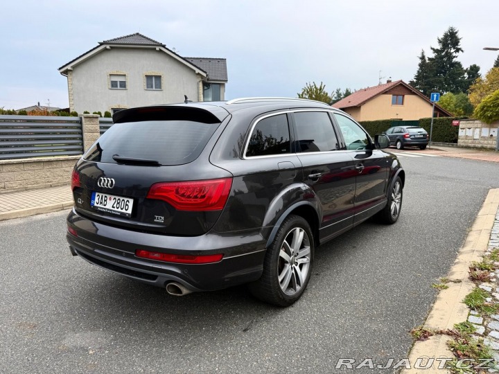 Audi Q7 3,0 TDI S-LINE 180 Kw F 2013